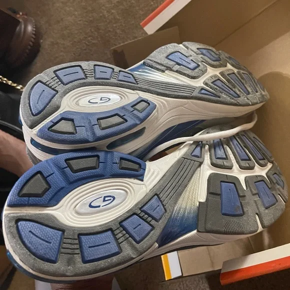 NWT Champion Gray Mens Running Sneaker - Picture 5 of 10